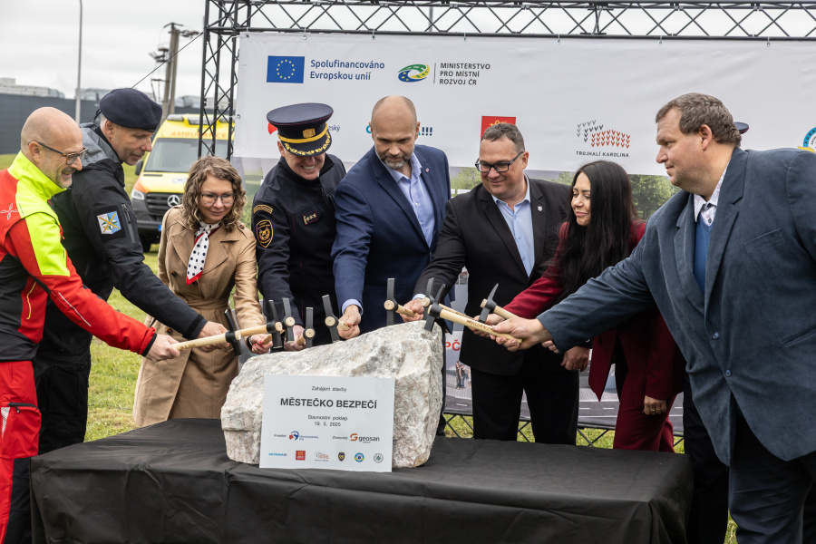 Děti, senioři i dospělí si vyzkouší, jak přežít apokalypsu. Začala stavba Městečka bezpečí