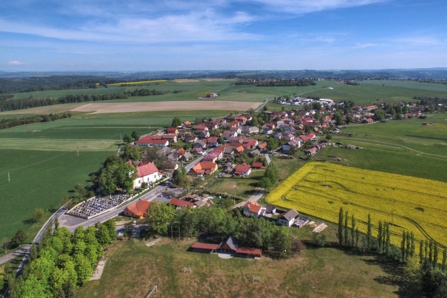 Kraj podporuje rozvojové projekty obcí. Přispívá na přípravu jejich projektových dokumentací