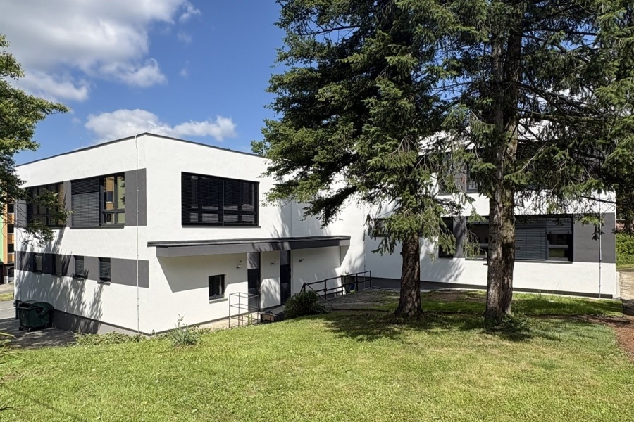 Základní umělecká škola v Havířově prokoukla. Má moderní vzhled a je úspornější