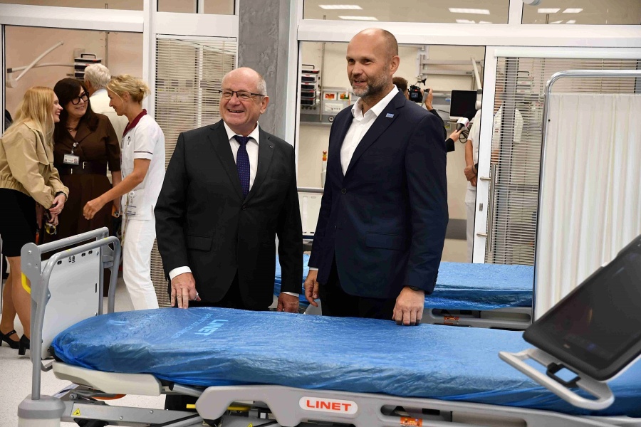 Krnovská nemocnice má nový Centrální urgentní příjem